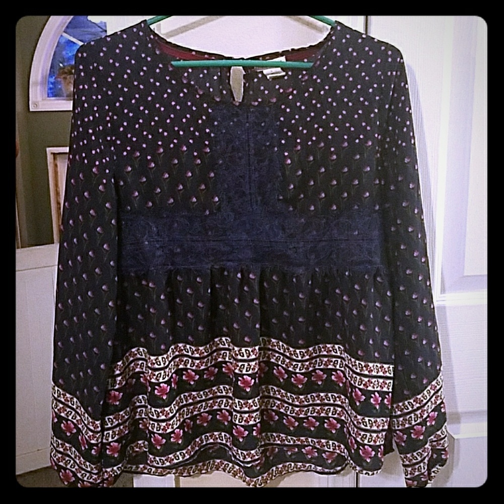 Clover and scout top